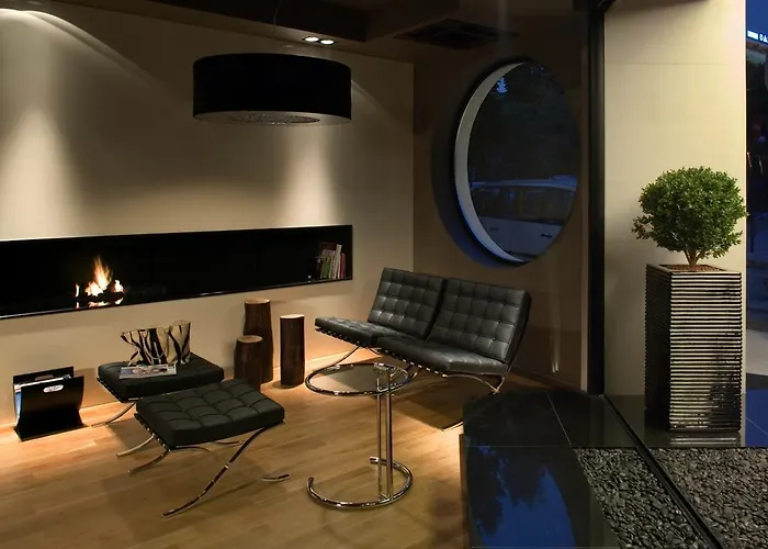 Хотел модус 2*